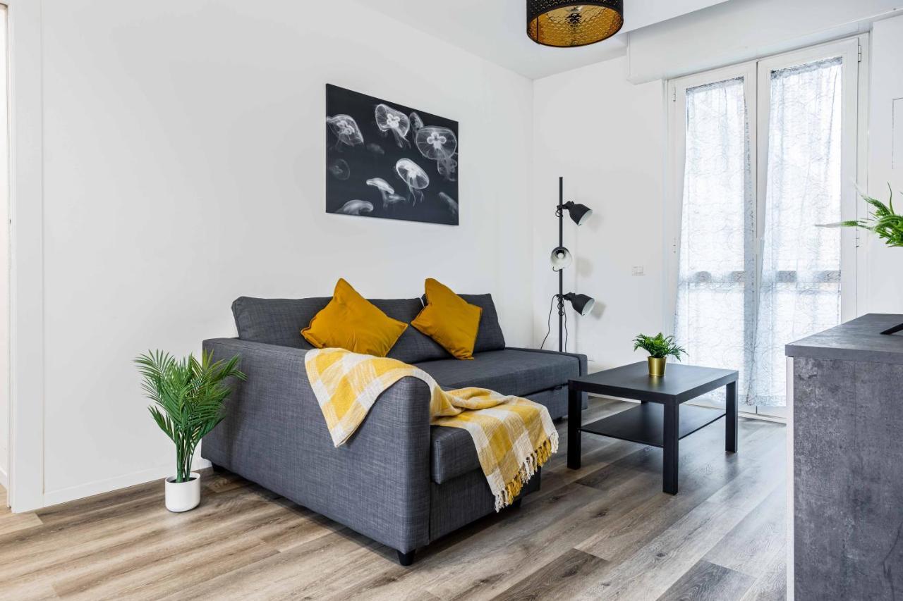 2 Bedrooms Apt With Terrace - Nolo Area Via Varanini 밀라노 외부 사진